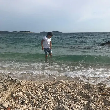 Hébergement de vacances Maneni