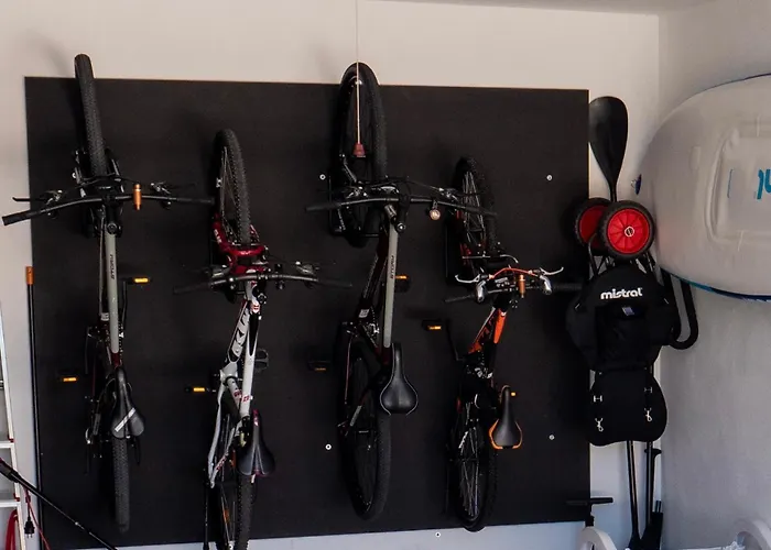 Maneni * Rogoznica (Sibenik-Knin)