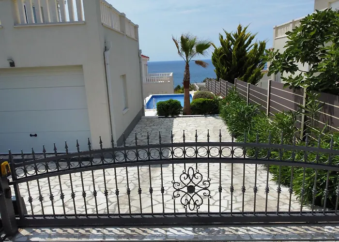 Maneni Rogoznica (Sibenik-Knin)